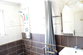 
                                                                                        Colocation
                                                                                         Chambres meublées pour étudiants ou jeunes actifs