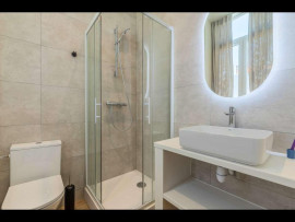 
                                                                                        Location
                                                                                         Chambres privées en coliving - Marseille