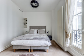 Location
Champs Elysées - Washington 4 Bedrooms (loyer tout inclus)
