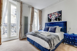 Location
Champs Elysées - Washington 4 Bedrooms (loyer tout inclus)