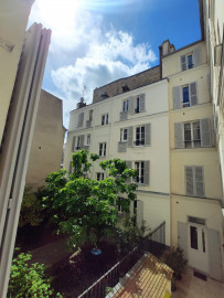 Location
Charmant 2 pièces lumineux disponible les 3 premières semaines de chaque mois- Batignolles Paris 17ème (loyer tout inclus)