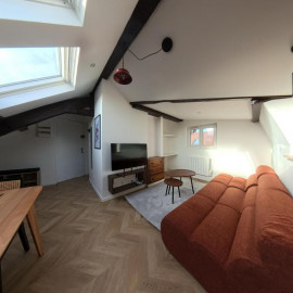 
                                                                                        Location
                                                                                         Charmant 2 pièces meublé refait à neuf – plei