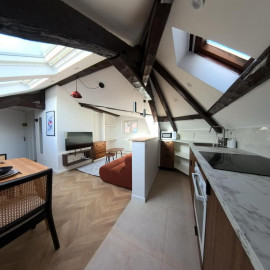 
                                                                                        Location
                                                                                         Charmant 2 pièces meublé refait à neuf – plei