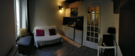 
                                                                                        Location
                                                                                         Charmant 2 pièces parisien