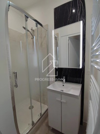 
                                                                                        Location
                                                                                         ✨ Charmant 2 Pièces Traversant – Calme & Lumineux ☀️