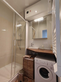 
                                                                                        Location
                                                                                         Charmant 2P meublé de 29 m² entièrement rénové