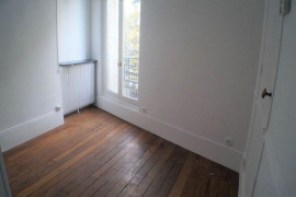 
                                                                                        Location
                                                                                         Charmant 3 pièces à Paris 15ème