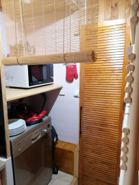 
                                                                                        Location
                                                                                         Charmant appartement avec espace extérieur (loyer tout inclus)