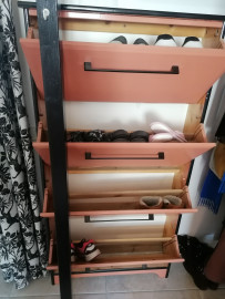 
                                                                                        Location
                                                                                         Charmant appartement avec espace extérieur (loyer tout inclus)