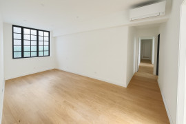 
                                                                                        Vente
                                                                                         Charmant Appartement de Caractère au Cœur d'Angers