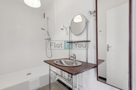 
                                                                                        Location
                                                                                         Charmant Appartement - Paris 18ème