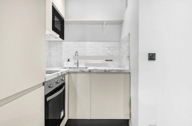 Location
Charmant Appartement rénové, calme et proche bois de Vincennes, à 4min du Métro (loyer tout inclus)