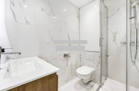 Location
Charmant Appartement rénové, calme et proche bois de Vincennes, à 4min du Métro (loyer tout inclus)