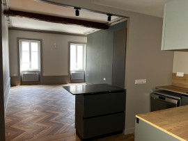 
                                                                                        Location
                                                                                         Charmant duplex Lagnieu