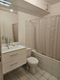 
                                                                                        Location
                                                                                         Charmant et cosy studio