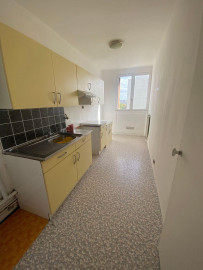 
                                                                                        Location
                                                                                         Charmant et lumineux appartement