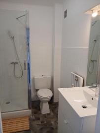 
                                                                                        Location
                                                                                         Charmant et lumineux studio