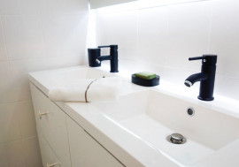 Location
Charmant grand 2 pièces 65m2 center5 min de la plage 1 chambre séparée (loyer tout inclus)