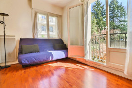 
                                                                                        Vente
                                                                                         Charmant Studio Lumineux avec Balcon