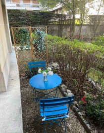 
                                                                                        Location
                                                                                         Charmant studio meublé 14m² rénové avec terrasse