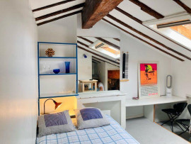 
                                                                                        Location
                                                                                         Charmant studio meublé 15m²