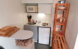 
                                                                                        Location
                                                                                         Charmant studio meublé 23m2 proche Victoire