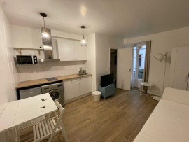 
                                                                                        Location
                                                                                         Charmant studio meublé