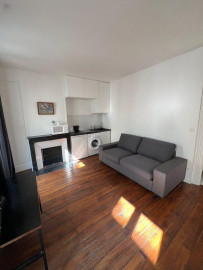 
                                                                                        Location
                                                                                         Charmant studio paris 75006 proche Bon Marché