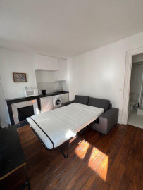 
                                                                                        Location
                                                                                         Charmant studio paris 75006 proche Bon Marché
