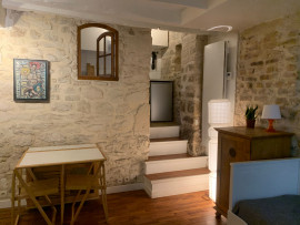 Location
Charmant studio sur cour (Paris 15) (loyer tout inclus)