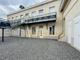 Location
Charmant T1 BIS meublé complètement rénové