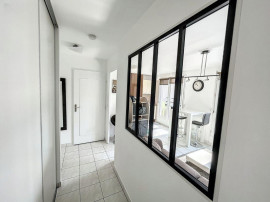 
                                                                                        Location
                                                                                         Charmant T2, balcon, cave