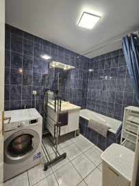 
                                                                                        Location
                                                                                         Charmant T2 meublé à Villejuif