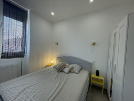 
                                                                                        Location
                                                                                         Charmant T2 meublé et rénové – 28 m²