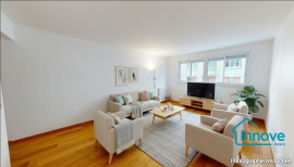 
                                                                                        Vente
                                                                                         Charmant T4 - 80 m² - Vaugirard