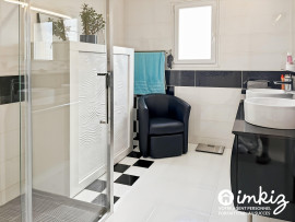 
                                                                                        Vente
                                                                                         Charmante maison 4 pièces