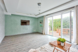 
                                                                                        Vente
                                                                                         Charmante maison 4 pièces