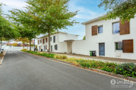 
                                                                                        Vente
                                                                                         Charmante maison 4 pièces