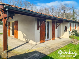 
                                                                                        Vente
                                                                                         Charmante maison 4 pièces