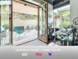 
                                                                                        Vente
                                                                                         Charmante maison de ville avec jardin