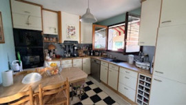 
                                                                                        Vente
                                                                                         Charmante maison familiale avec jardin et vue imprenable à Mions