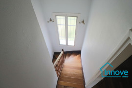 
                                                                                        Vente
                                                                                         Charmante maison meulières Les Ursines Vélizy