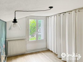 
                                                                                        Vente
                                                                                         Charmante maison non mitoyenne avec jardin