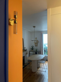 
                                                                                        Location
                                                                                         Charment apprt (loyer tout inclus)