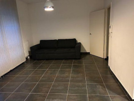 
                                                                                        Location
                                                                                         Chatillon