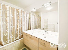 
                                                                                        Vente
                                                                                         Chessy - Appartement 3 pièces avec terrasse