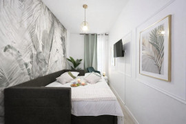 
                                                                                        Location
                                                                                         CHIC & COSY T2 Meublé à neuf