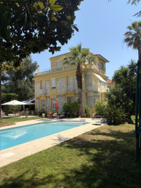 
                                                                                        Vente
                                                                                         Cimiez Historique – Exceptionnel Hôtel Particulier Belle Époque