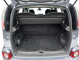 
                                                                                        Voiture
                                                                                         Citroën C3 Picasso