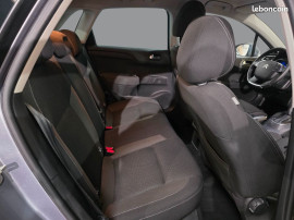 
                                                                                        Voiture
                                                                                         CITROEN C4 - 1.6 Blue-HDi 120 CV Millenium - BA - 6 CV